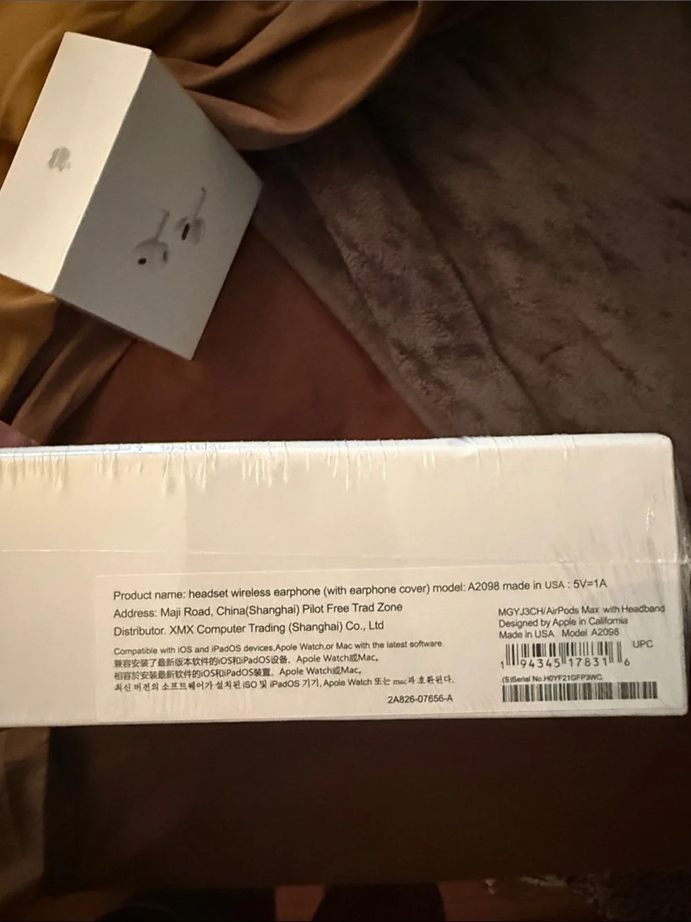 Apple AirPods Max in Space Gray